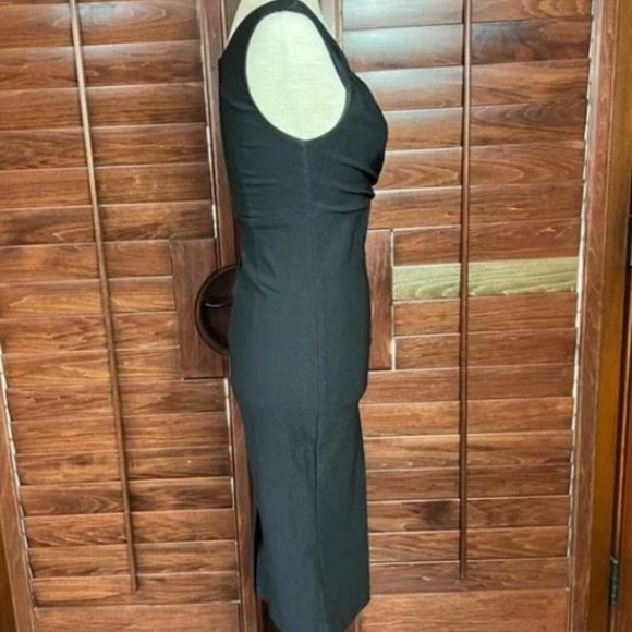Modcloth ROCK STEADY black form fitted elegant dress Size Medium EUC - Picture 3 of 6